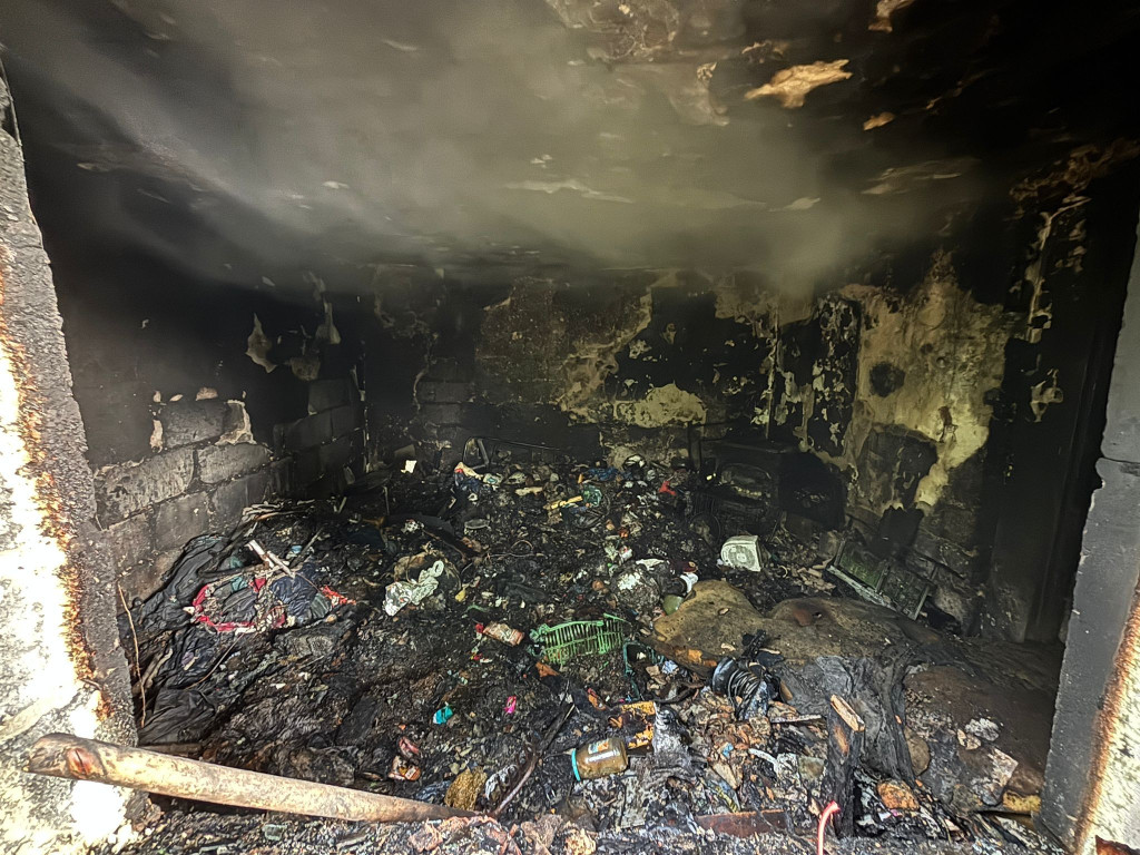 Pożar w Szałszy. Na miejscu 8 zastępów straży