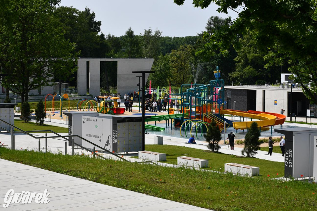 Fala w Parku Śląskim. Wielkie otwarcie kąpieliska