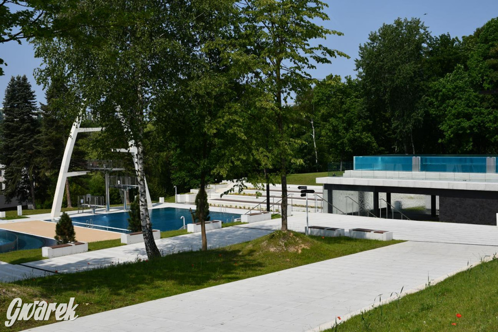 Fala w Parku Śląskim. Wielkie otwarcie kąpieliska