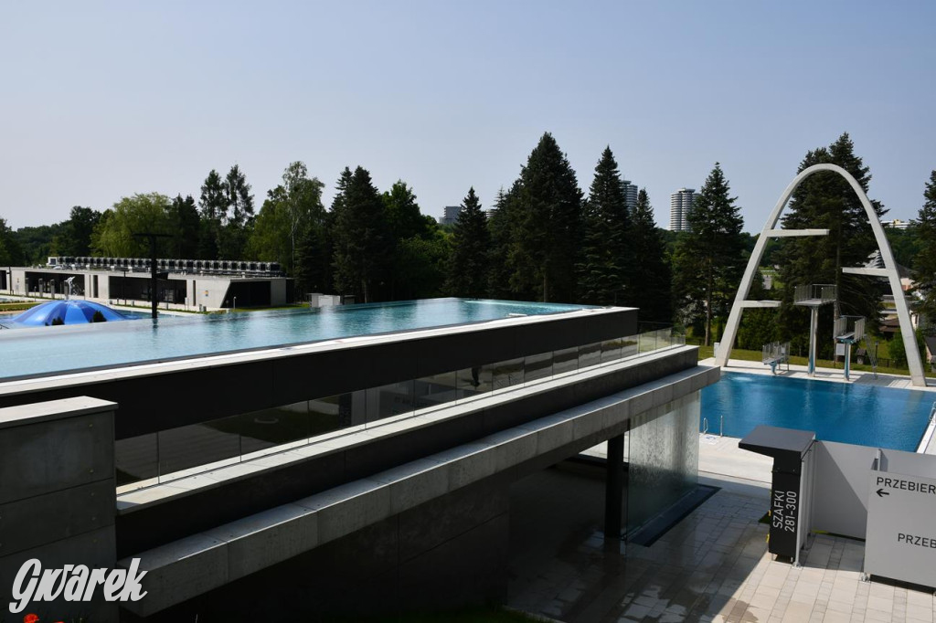 Fala w Parku Śląskim. Wielkie otwarcie kąpieliska