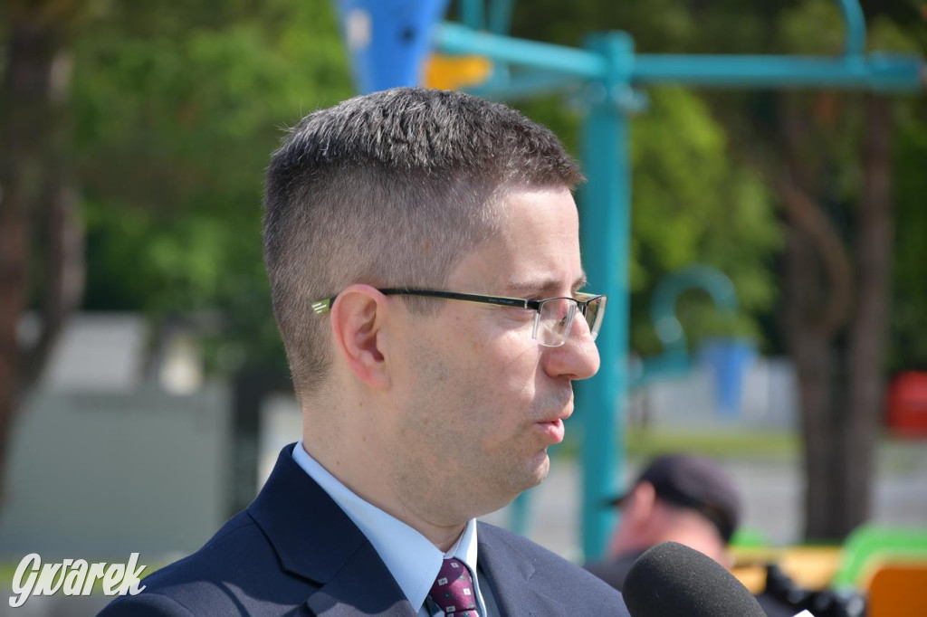 Fala w Parku Śląskim. Wielkie otwarcie kąpieliska