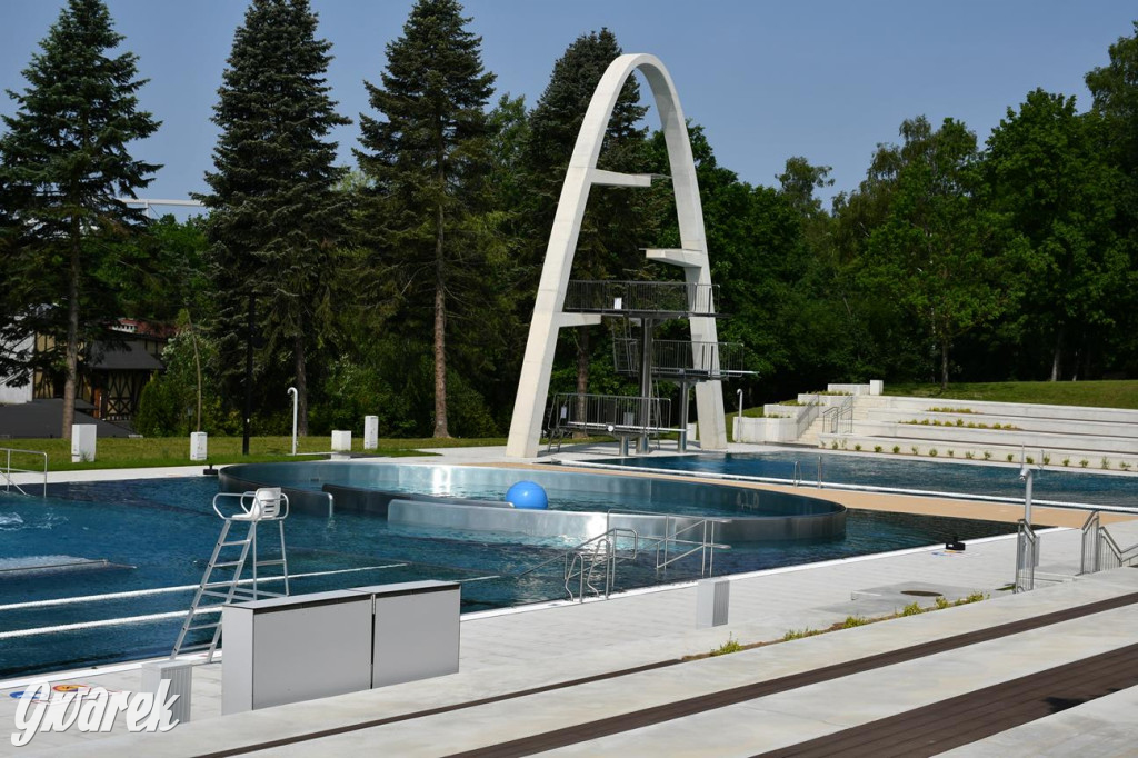 Fala w Parku Śląskim. Wielkie otwarcie kąpieliska