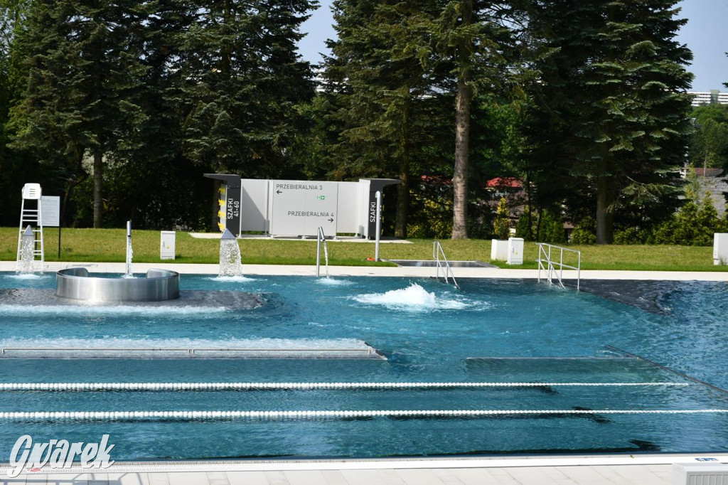 Fala w Parku Śląskim. Wielkie otwarcie kąpieliska