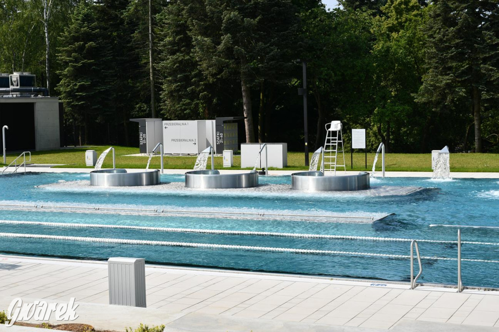 Fala w Parku Śląskim. Wielkie otwarcie kąpieliska