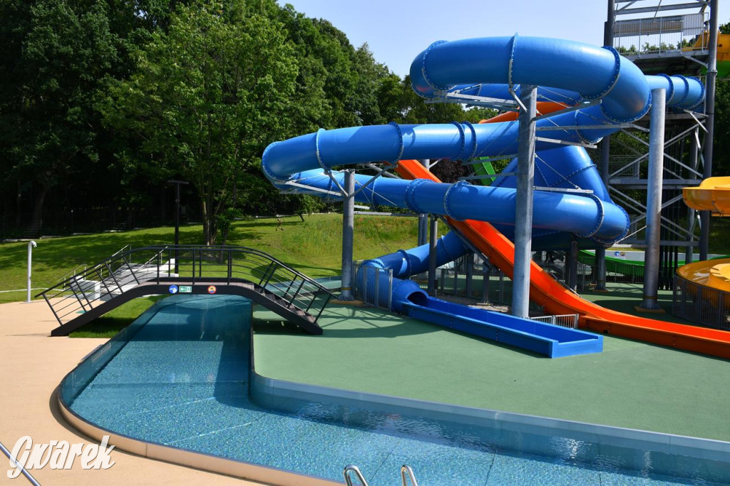 Fala w Parku Śląskim. Wielkie otwarcie kąpieliska