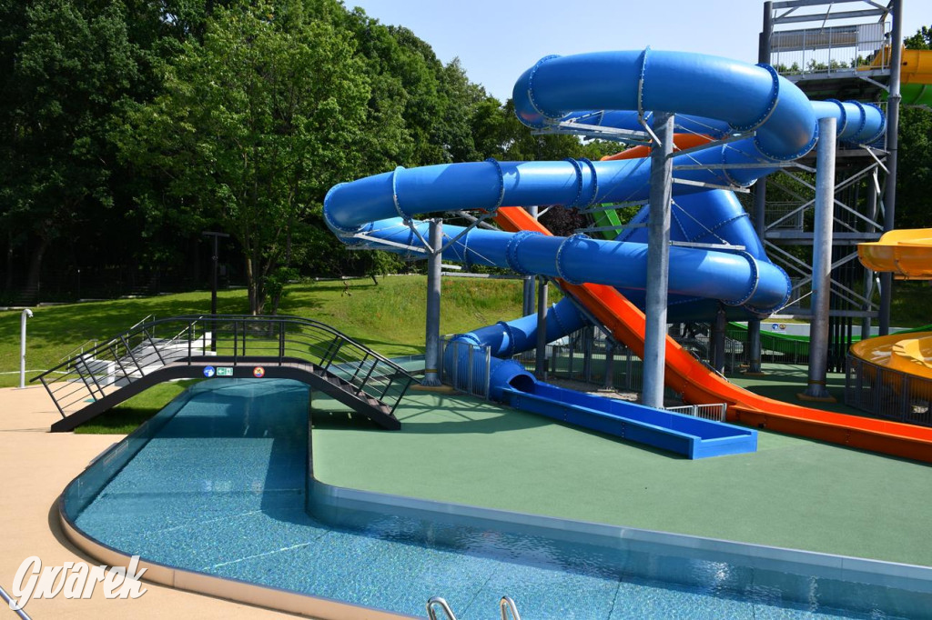 Fala w Parku Śląskim. Wielkie otwarcie kąpieliska