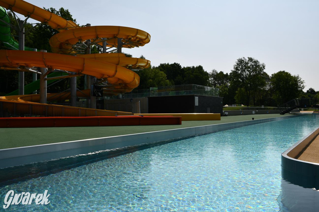 Fala w Parku Śląskim. Wielkie otwarcie kąpieliska