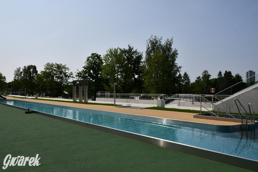 Fala w Parku Śląskim. Wielkie otwarcie kąpieliska