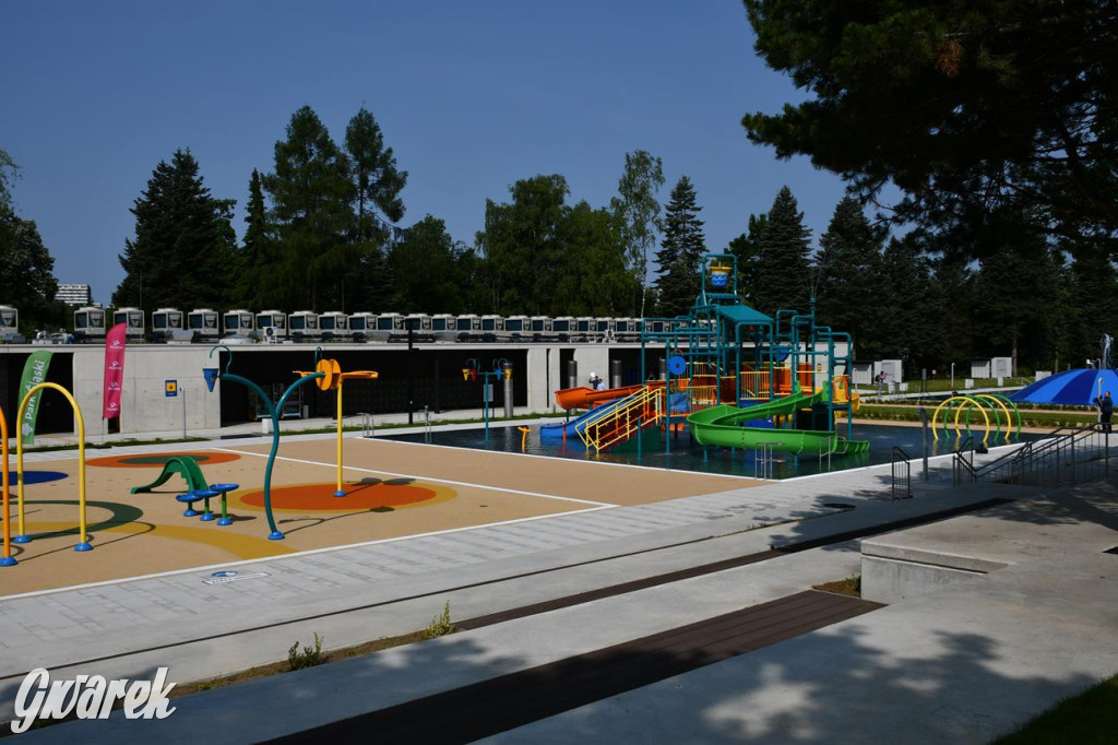 Fala w Parku Śląskim. Wielkie otwarcie kąpieliska