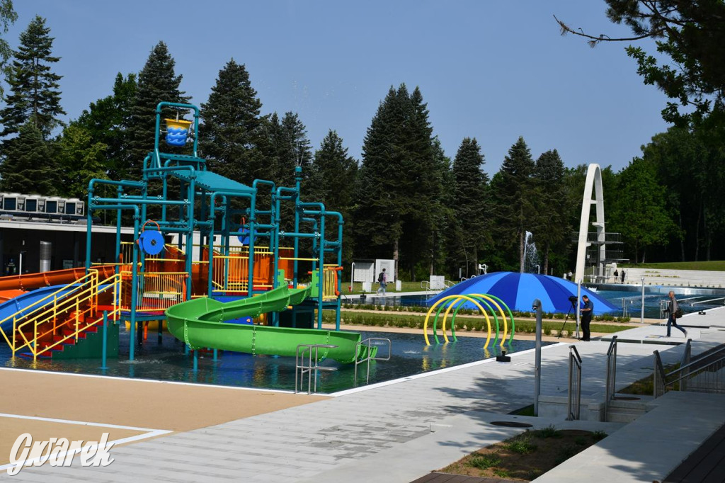 Fala w Parku Śląskim. Wielkie otwarcie kąpieliska