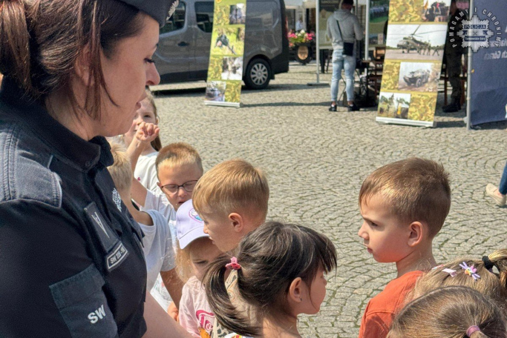 Tarnowskie Góry: akcja krwiodawstwa z udziałem służb