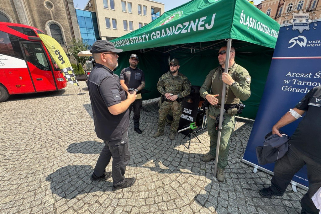 Tarnowskie Góry: akcja krwiodawstwa z udziałem służb