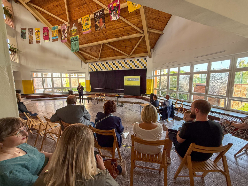 Stare Tarnowice. Wybory i reelekcja