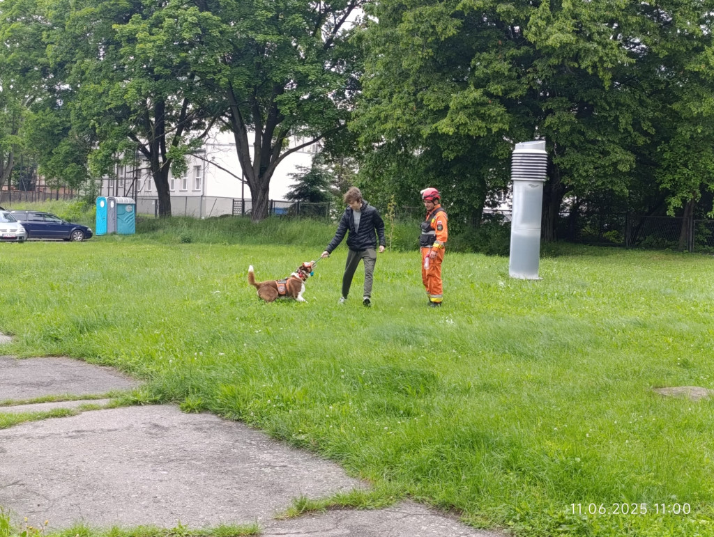 Tarnowskie Góry. Akcja przed Chemikiem, konferencja...