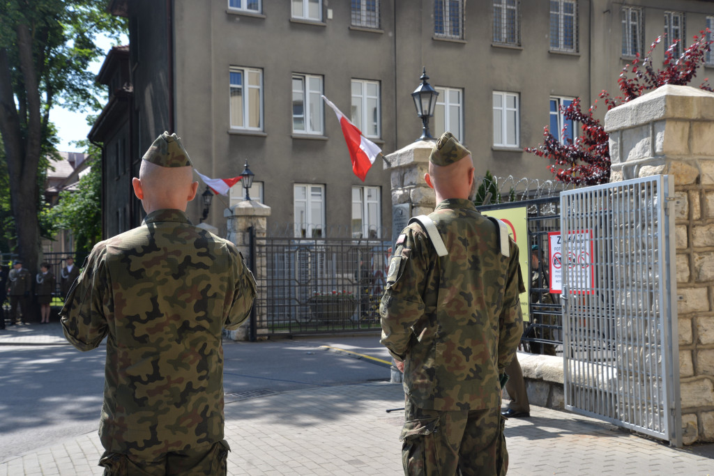 Tarnowskie Góry. 15-lecie pułku i pamiątkowa tablica