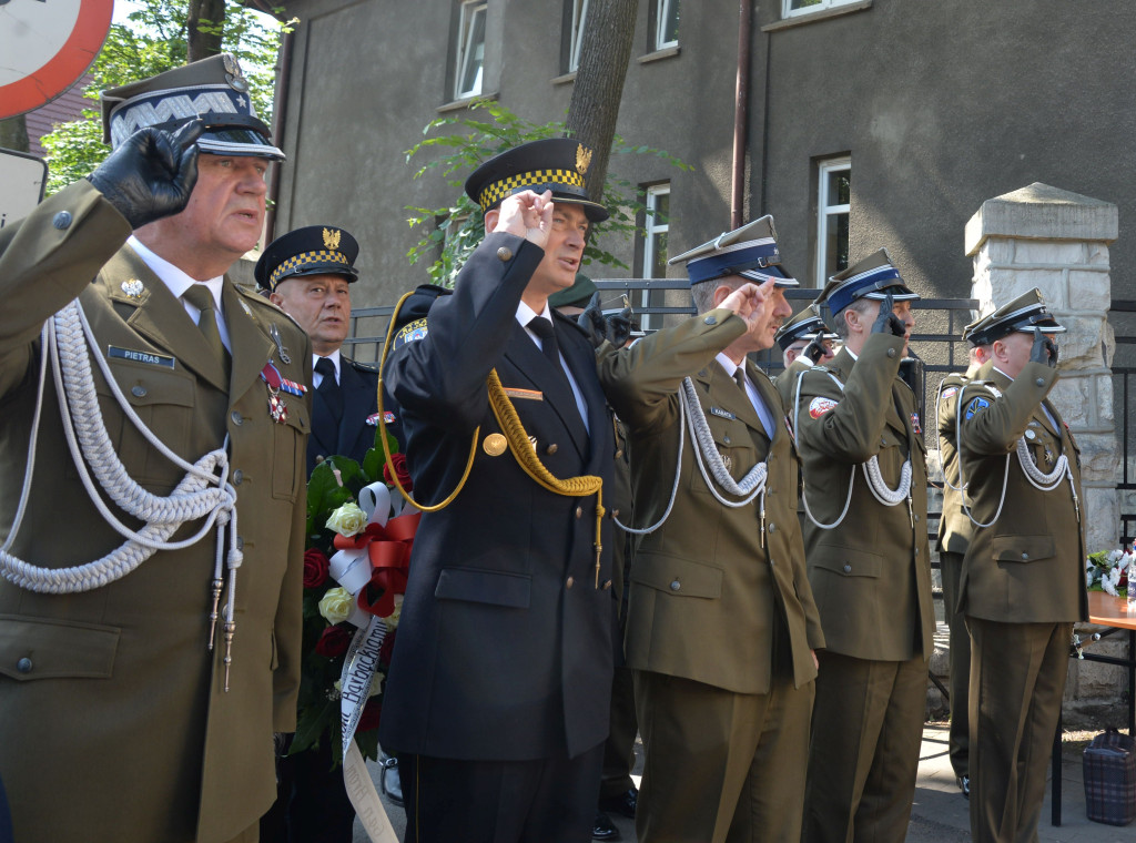 Tarnowskie Góry. 15-lecie pułku i pamiątkowa tablica