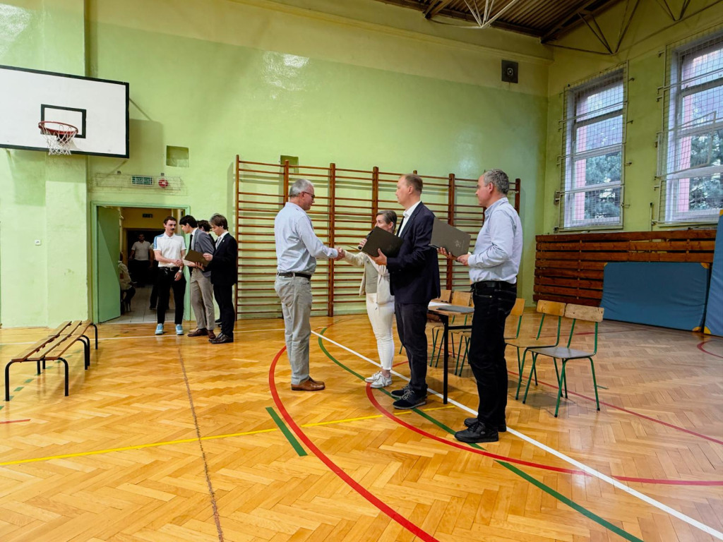 Śródmieście-Centrum. Łoziński kontra Kroczek