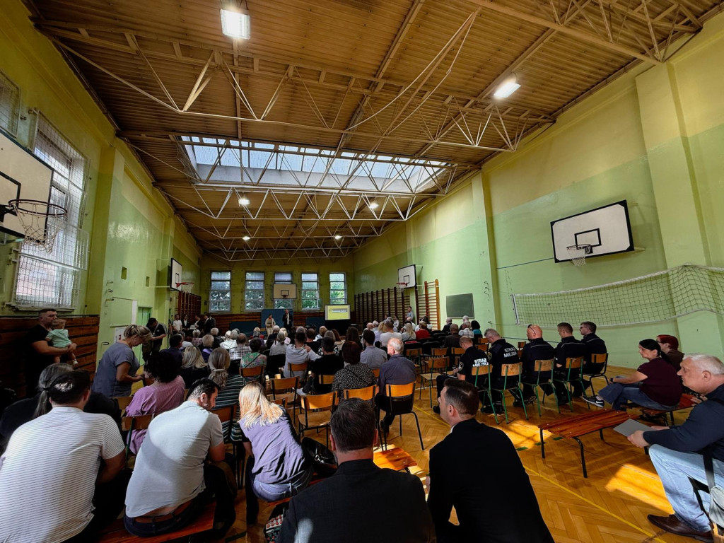 Śródmieście-Centrum. Łoziński kontra Kroczek