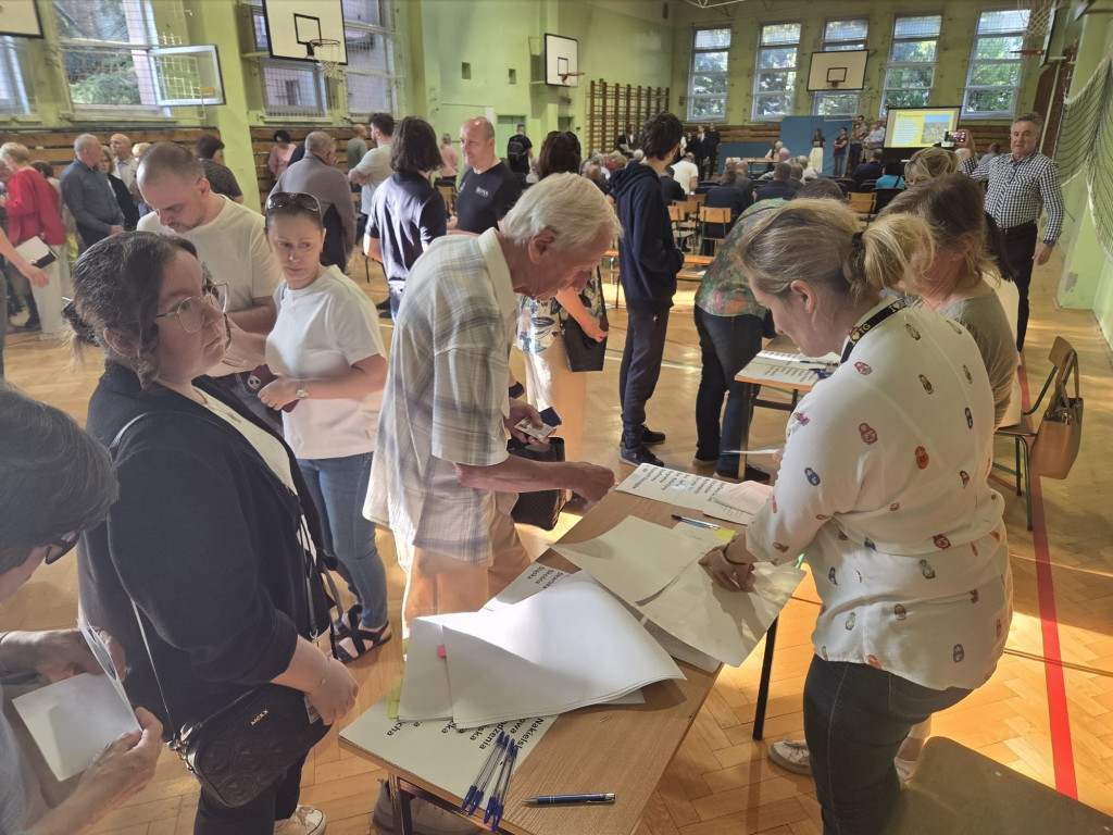 Śródmieście-Centrum. Łoziński kontra Kroczek