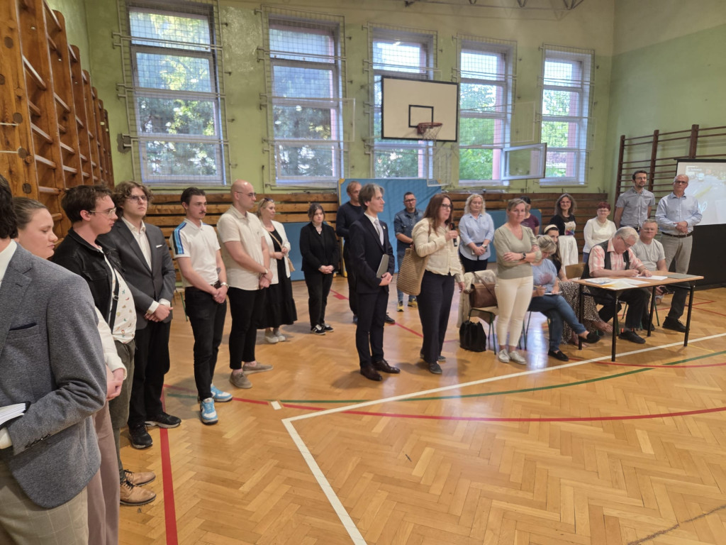 Śródmieście-Centrum. Łoziński kontra Kroczek