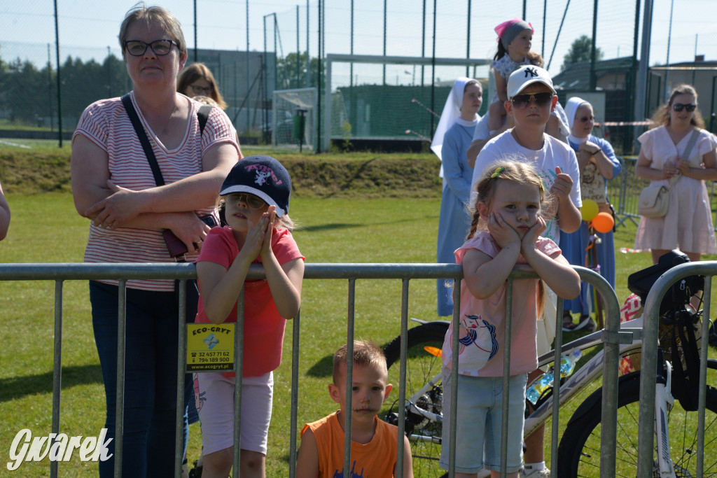 Święto Miasteczka Śląskiego. Korowód, Elvis i...
