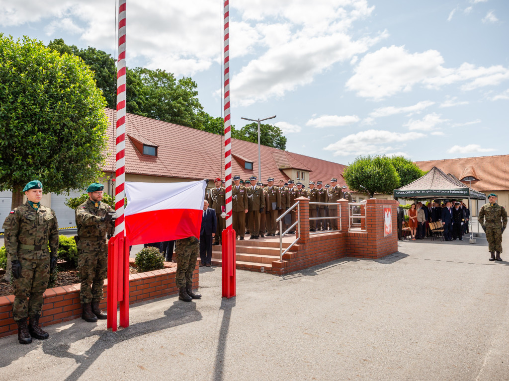 Tarnowskie Góry. Apel w 5. Pułku Chemicznym