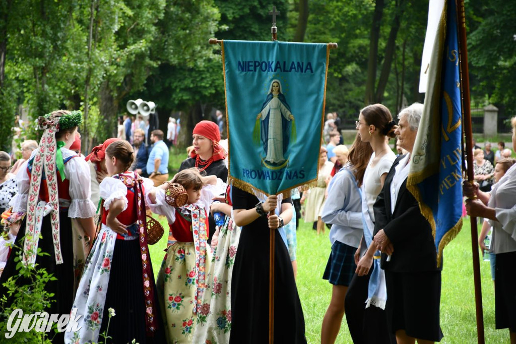 Procesja Bożego Ciała w Piekarach Śląskich