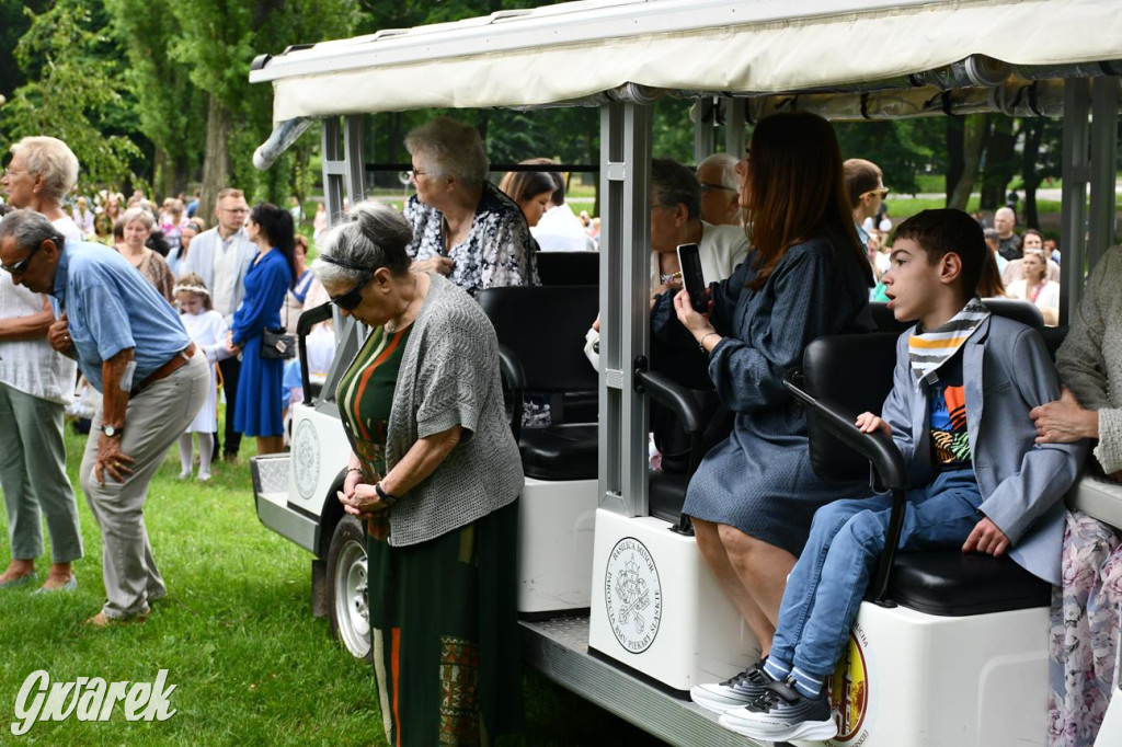 Procesja Bożego Ciała w Piekarach Śląskich