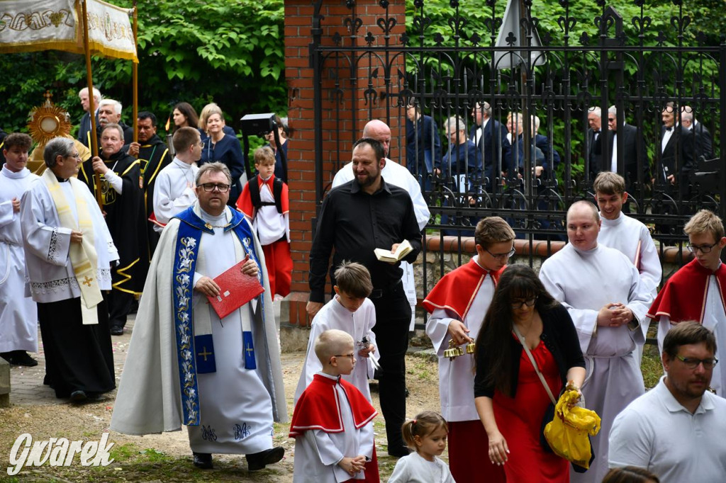 Procesja Bożego Ciała w Piekarach Śląskich