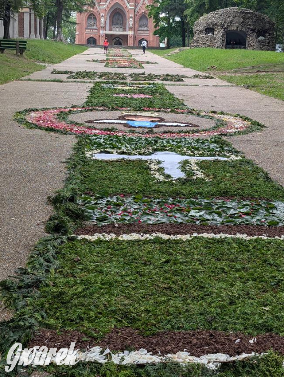 Procesja Bożego Ciała w Piekarach Śląskich