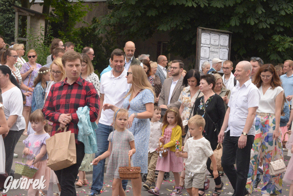 Boże Ciało w Tarnowskich Górach: Modlitwa o...