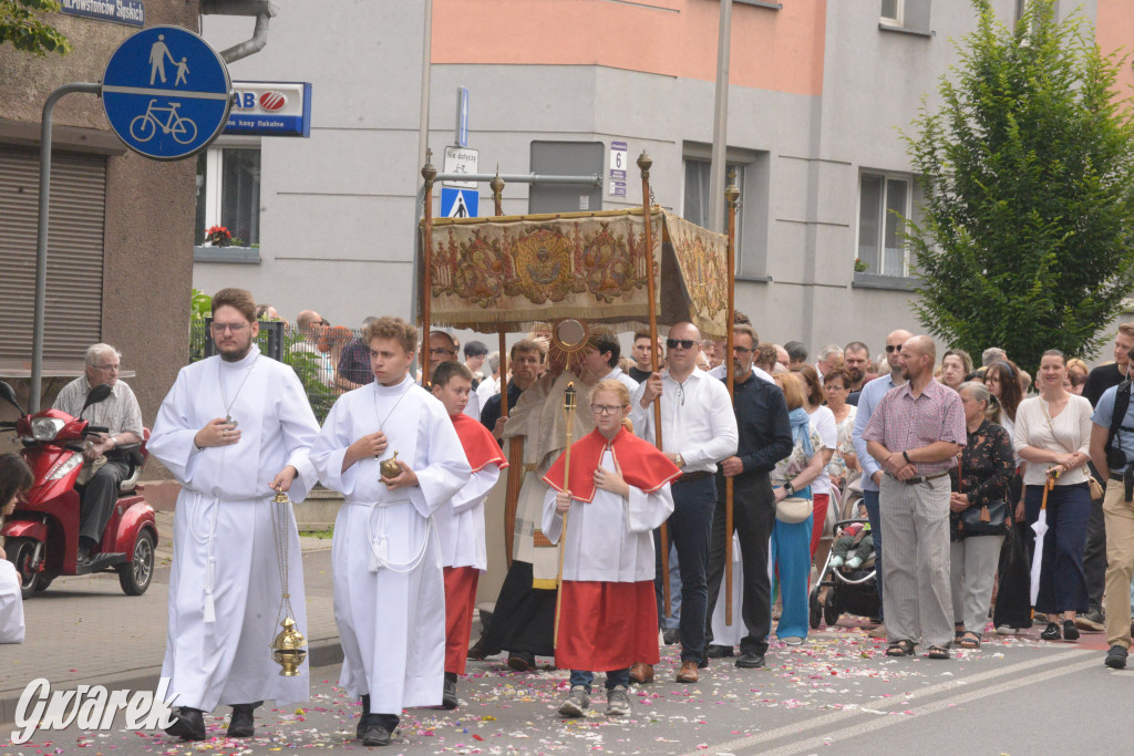 Boże Ciało w Tarnowskich Górach: Modlitwa o...