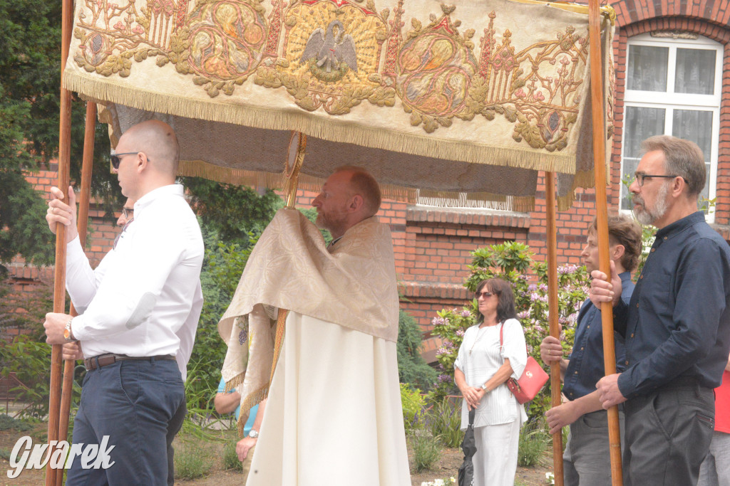 Boże Ciało w Tarnowskich Górach: Modlitwa o...