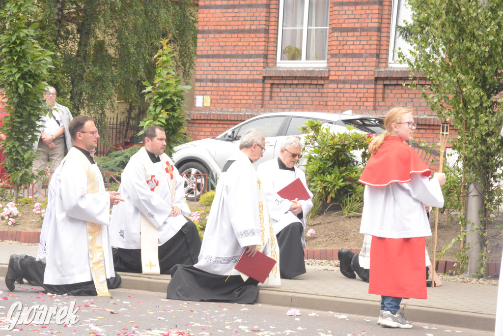 Boże Ciało w Tarnowskich Górach: Modlitwa o...