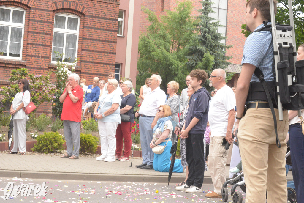 Boże Ciało w Tarnowskich Górach: Modlitwa o...