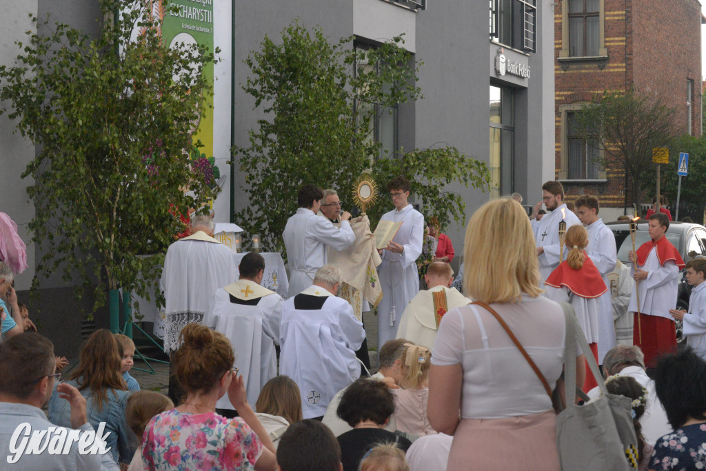 Boże Ciało w Tarnowskich Górach: Modlitwa o...