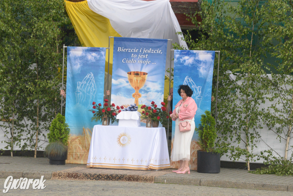 Boże Ciało w Tarnowskich Górach: Modlitwa o...