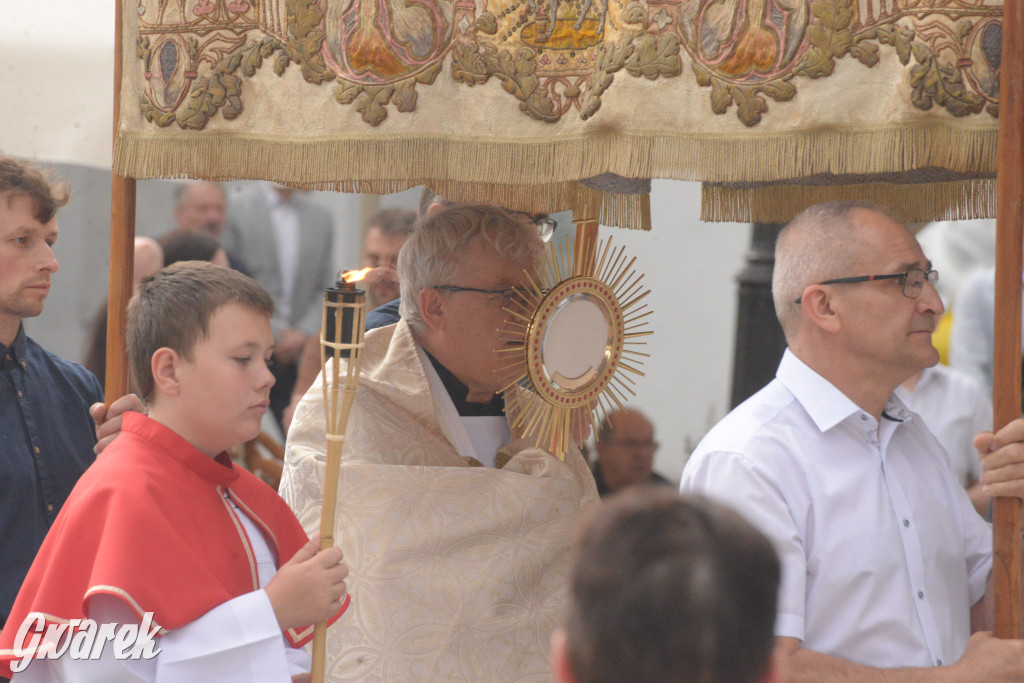 Boże Ciało w Tarnowskich Górach: Modlitwa o...