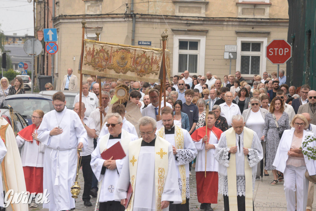 Boże Ciało w Tarnowskich Górach: Modlitwa o...