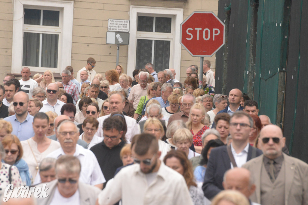 Boże Ciało w Tarnowskich Górach: Modlitwa o...