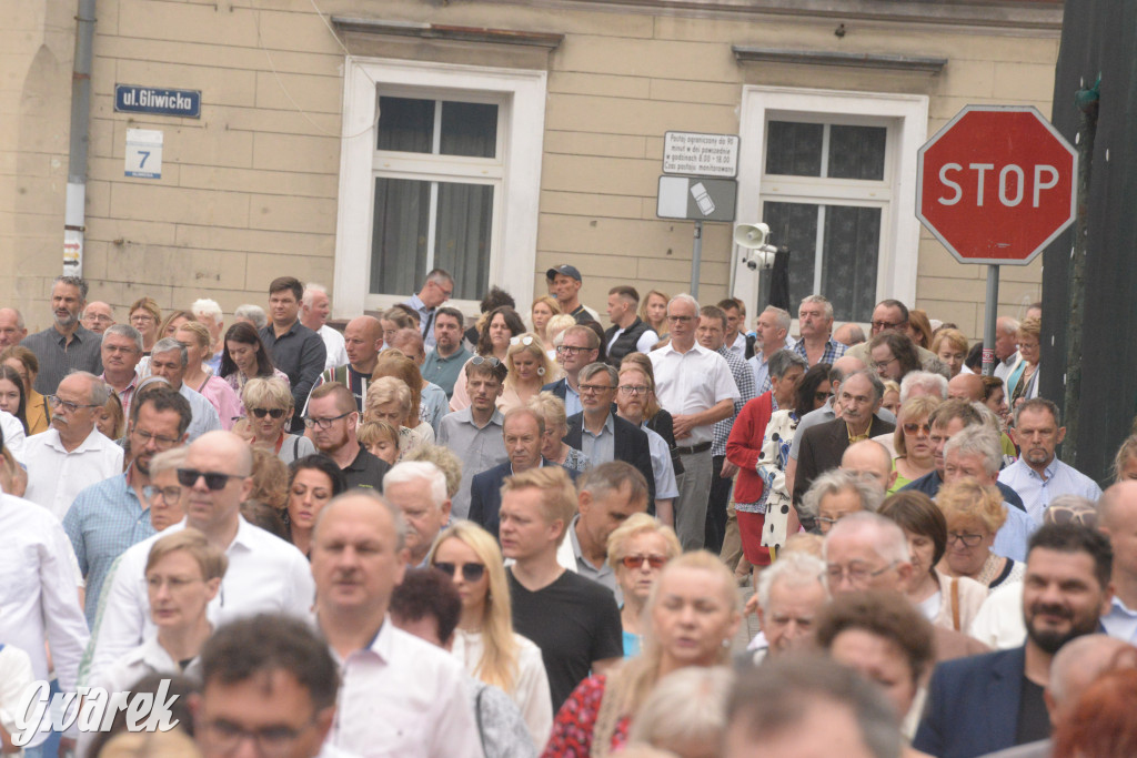 Boże Ciało w Tarnowskich Górach: Modlitwa o...