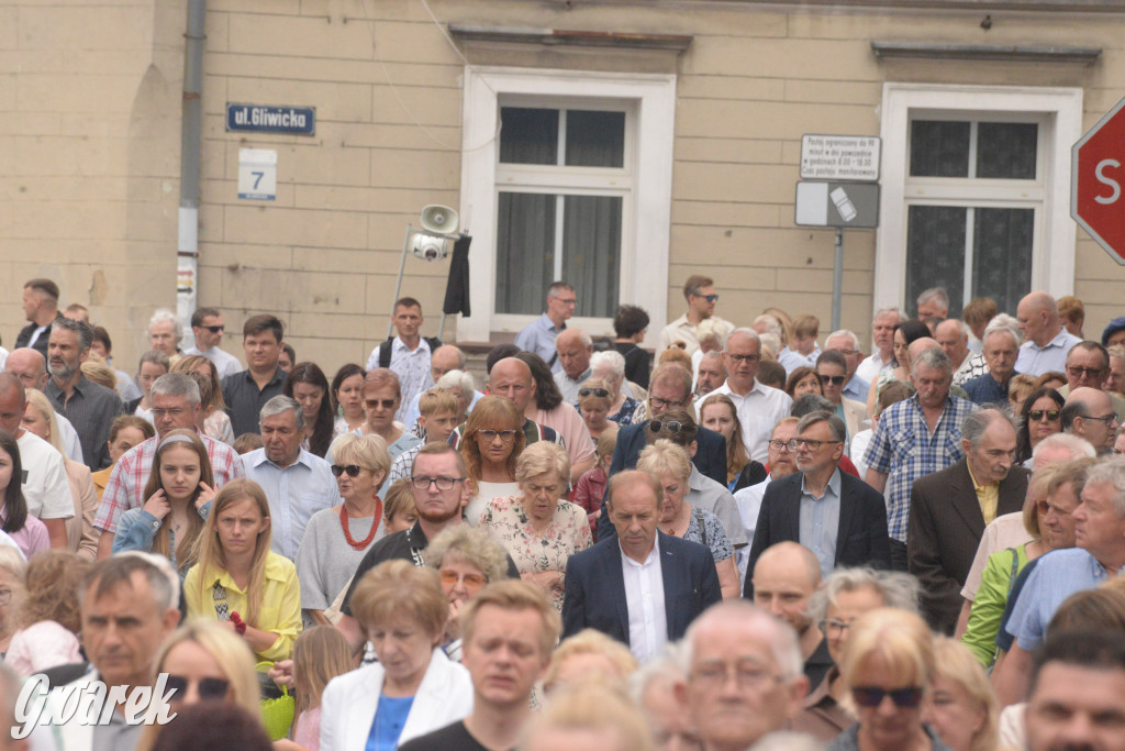 Boże Ciało w Tarnowskich Górach: Modlitwa o...