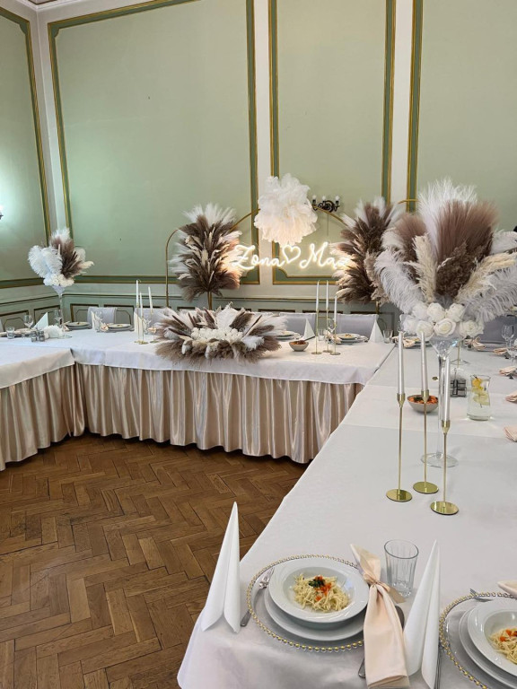 Spłonęła restauracja. Działa w Pałacu Kawalera