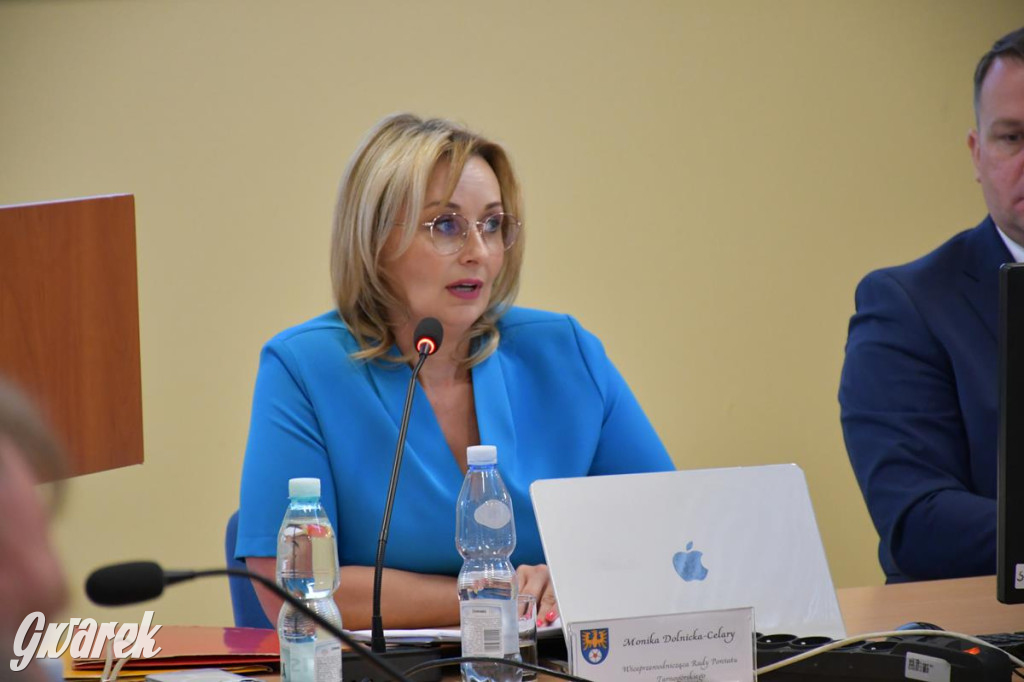 Absolutorium dla zarządu powiatu