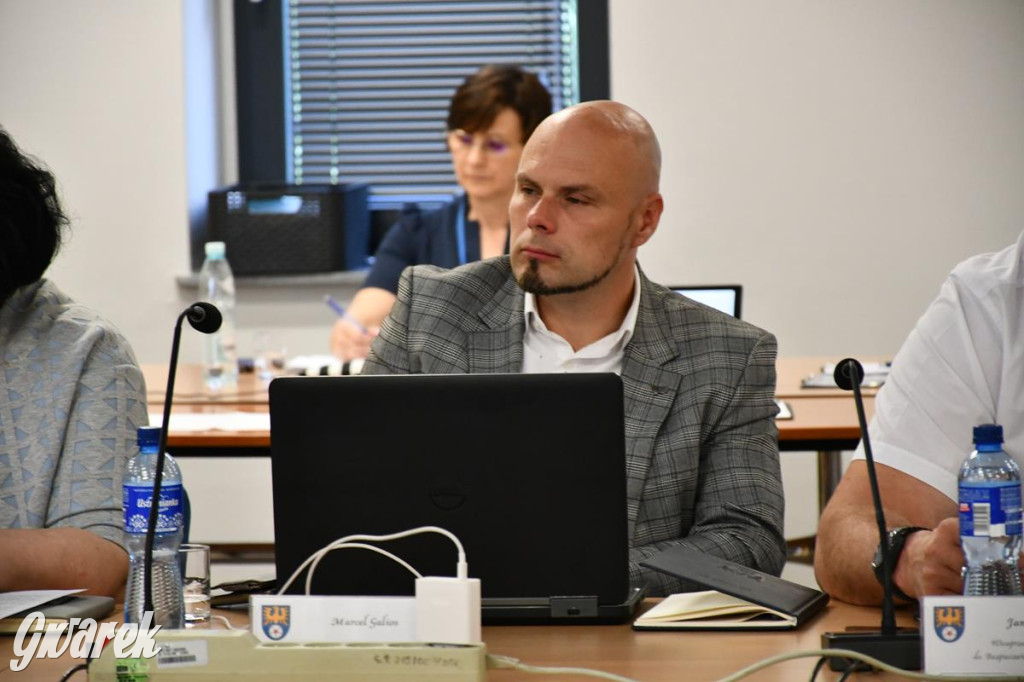 Absolutorium dla zarządu powiatu