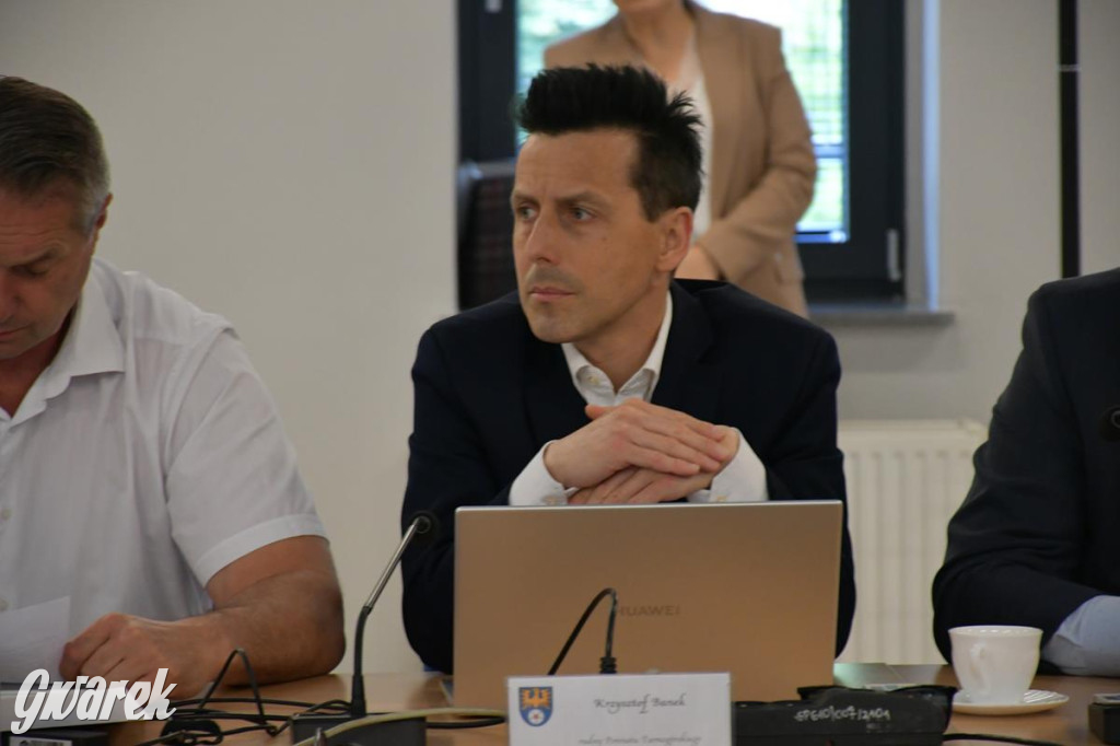 Absolutorium dla zarządu powiatu