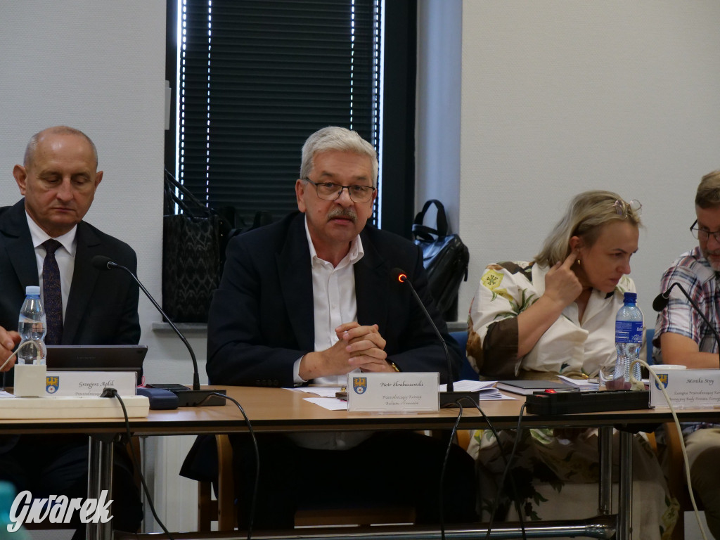 Absolutorium dla zarządu powiatu