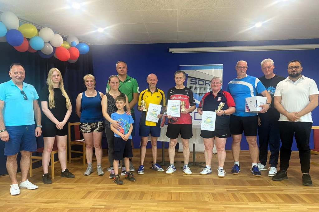 Piekary Śląskie. Turniej tenisa stołowego