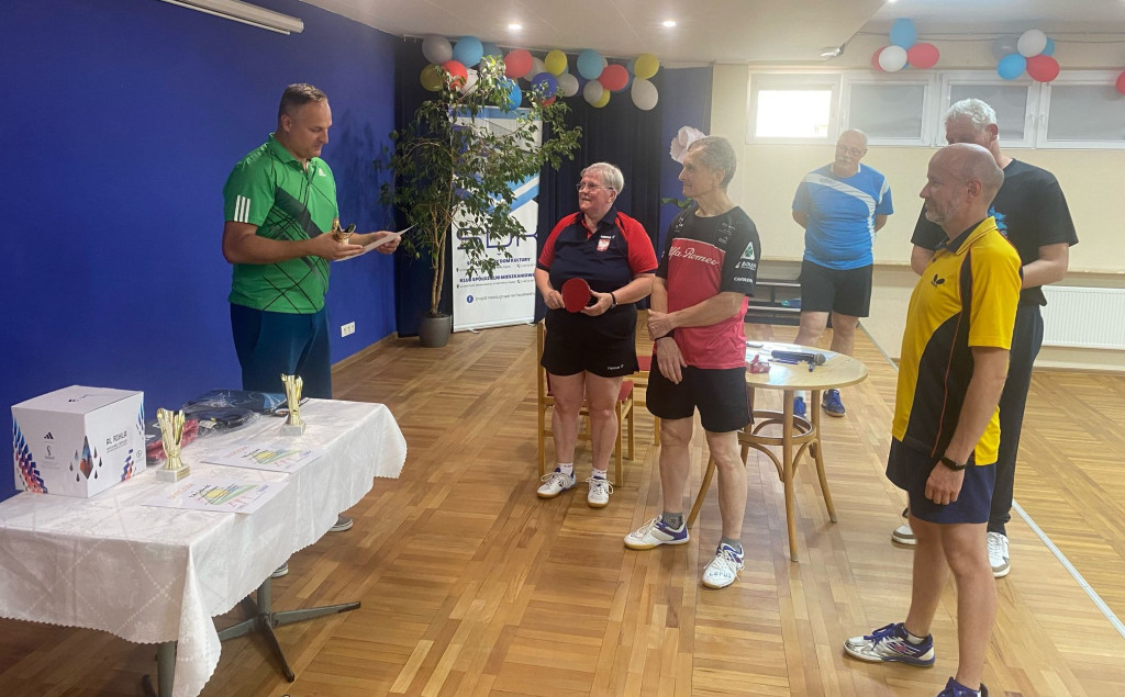 Piekary Śląskie. Turniej tenisa stołowego