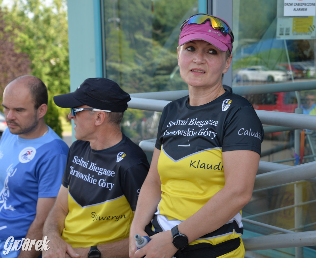 Upał, ustawka i wejściówka na basen